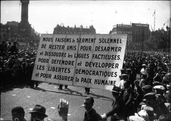 Manifestation du 14 juillet 1935 à la Bastille