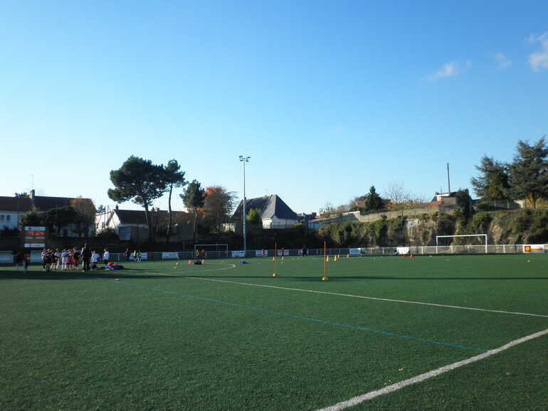 Stade Michel-Audrain, rue Marzelle de Grillaud
