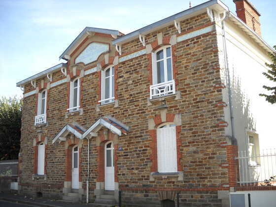 Ancienne école publique de Saint-Joseph de Porterie