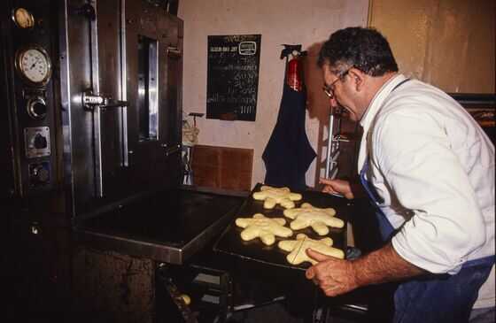 Yves Beaujouan, maître fouacier de la place Jean-Macé