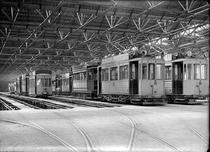 Dépôt des tramways, à la Morrhonnière