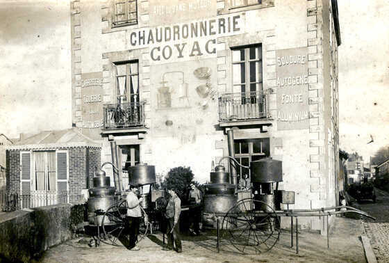 Façade du bâtiment de la chaudronnerie à l’angle de la rue Beauséjour (actuelle rue Alexandre-Fourny) et du boulevard Victor-Hugo