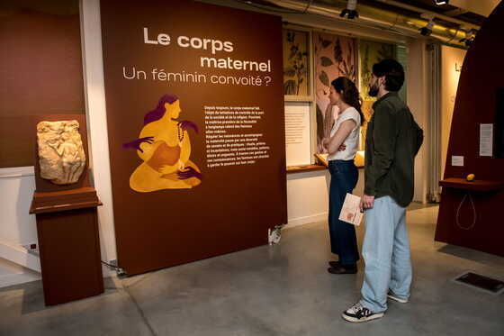 Exposition « Maternités : archéologie de la figure maternelle » au Chronographe