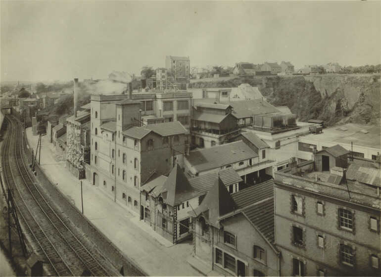 La brasserie Burgelin, dans l'ancienne carrière de Miséry
