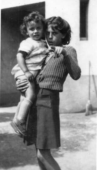 Annick Vidal et son petit frère Jean-Claude Baron 