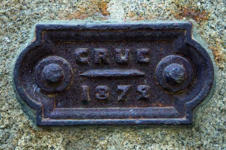 Plaque témoin des inondations de décembre 1872