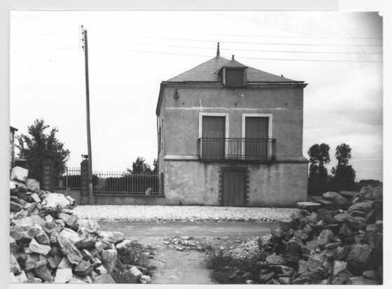 Maison construite sur la prairie de Mauves, quartier Malakoff