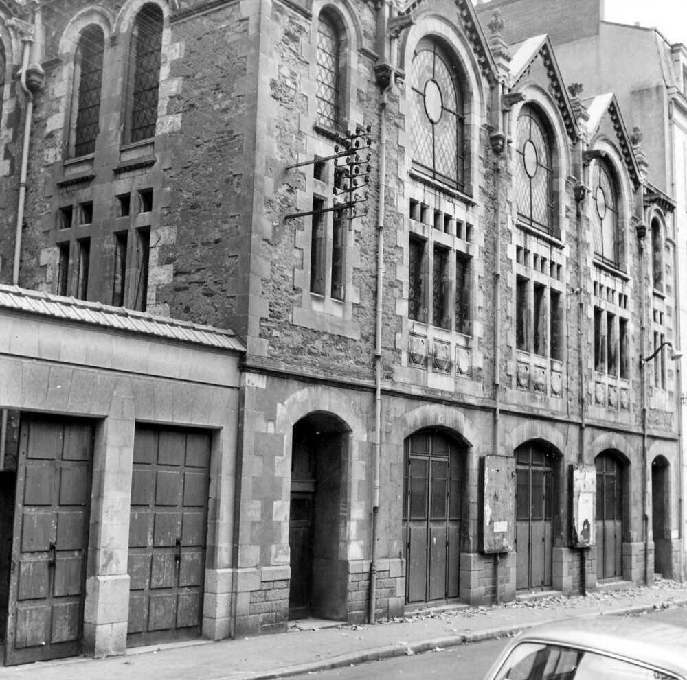 Façade de la salle Colbert