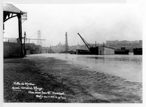Inondations de janvier 1936, quai André Rhuys