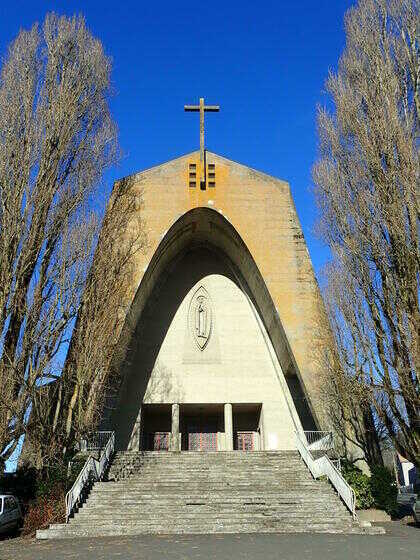 Église Notre-Dame-de-Lourdes