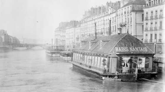 L’accès à l’hygiène et aux soins : Bains nantais des quais Turenne