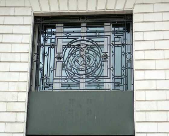 Décoration métallurgique de la Société Générale