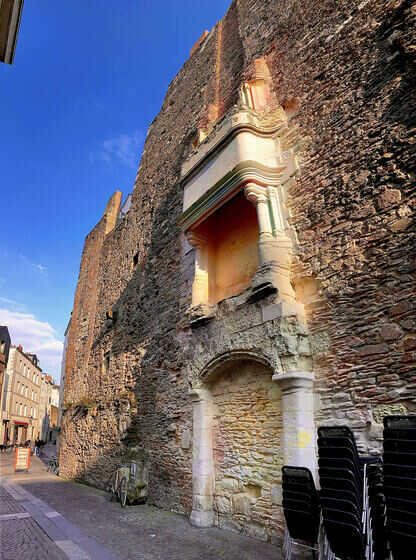 Vestiges du mur des Échevins