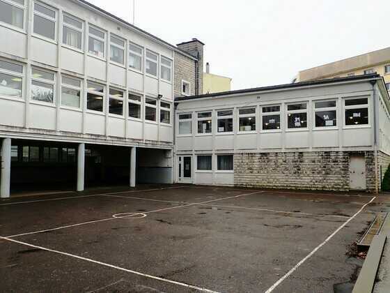 École élémentaire du Coudray depuis la cour
