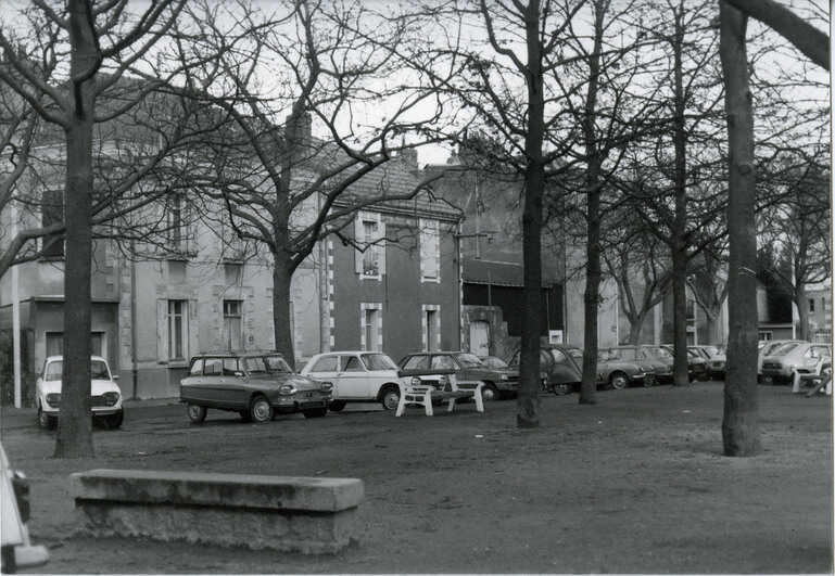 Place du Petit-Bois