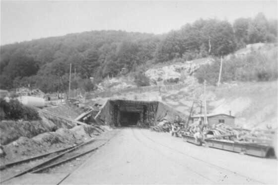 Entrée du tunnel n°2 de l’usine souterraine de fusées de Dora-Mittelbau