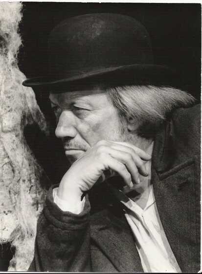 Jean Guichard : Estragon dans « En attendant Godot » de Samuel Beckett (1974)