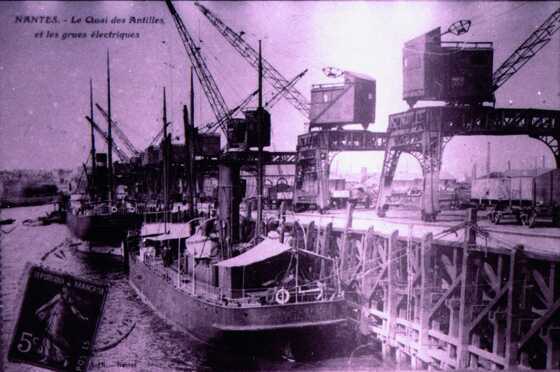 Quai des Antilles et les grues électriques