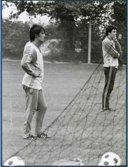 Henri Michel sur le terrain en entrainement