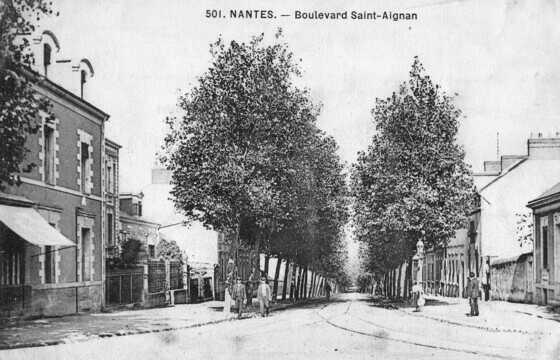 Boulevard Saint-Aignan vers la place Mellinet