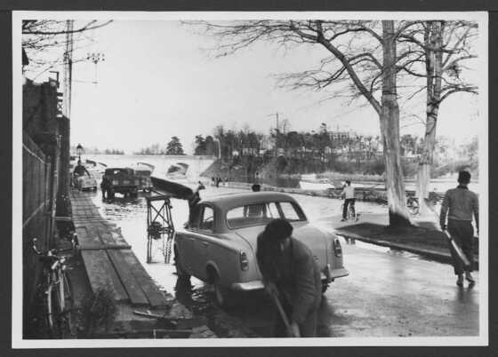 Inondation du boulevard Van Iseghem, avec le pont de la Tortière en arrière-plan