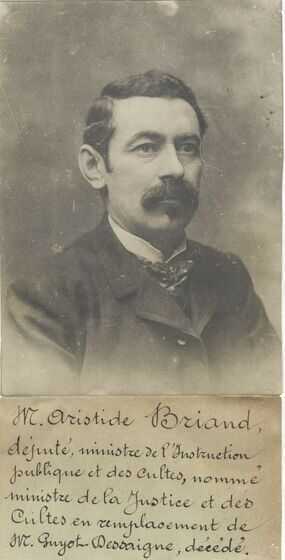 Aristide Briand, ministre de l’Instruction publique et des Cultes en 1906