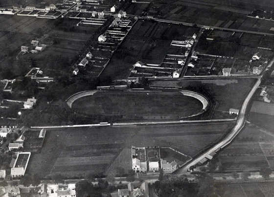Vue aérienne du vélodrome de Longchamp