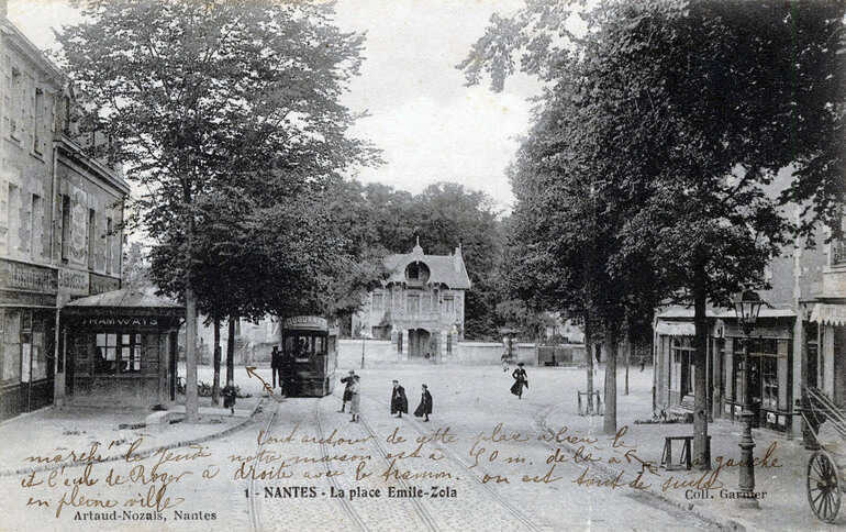 Place Emile-Zola vue depuis le boulevard Pasteur