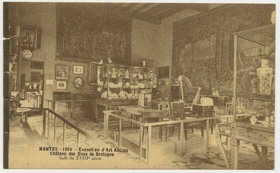 Salle d’exposition d’art ancien du château des ducs de Bretagne en 1924
