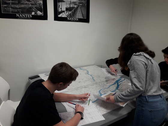 Analyse de la cartographie qu fil des époques à partir d’une sélection de 5 plans de Nantes.