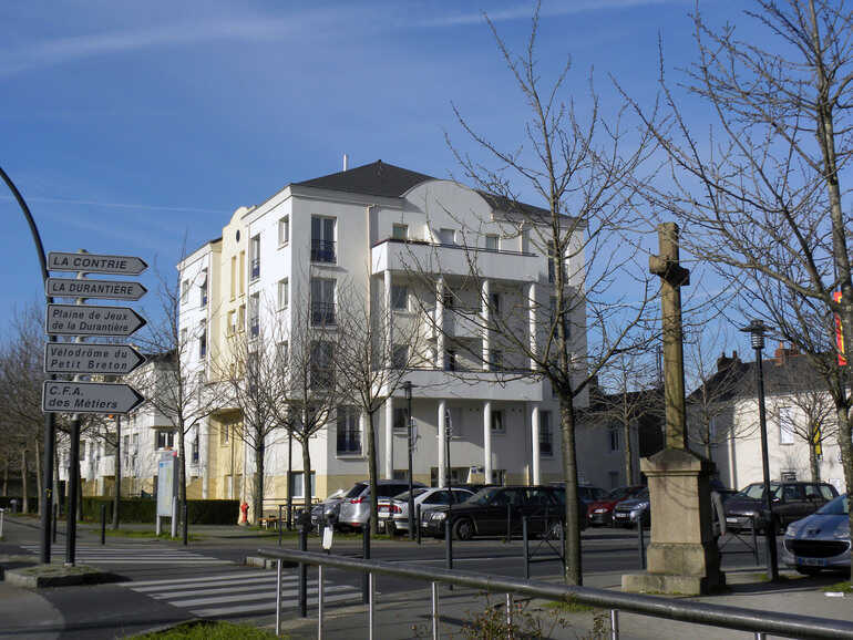Place de la Croix-Bonneau