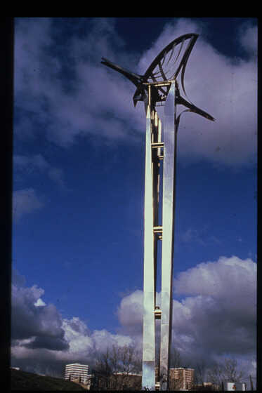 Monique Arradon, « Antinox 93 », Pont d’Epinay (L’Île-Saint-Denis)