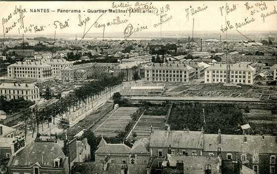 Champ de manœuvres pour la caserne Mellinet