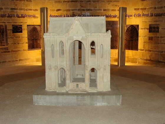 Maquette d’architecture du projet de nouveau chœur pour la cathédrale