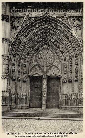 Portail central de la cathédrale de Nantes vers 1900