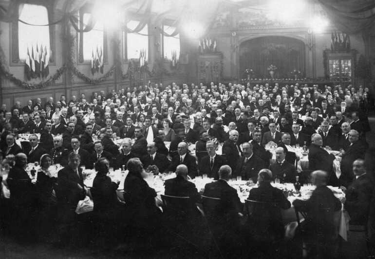 Banquet aux salons Mauduit