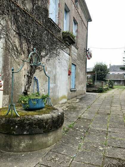 Maison des « Arlequins » et son puits