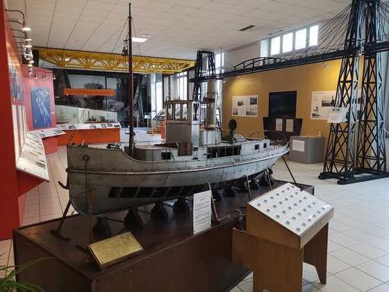 Maquette de l’  <i> Emile Paraf </i>  présentée à l’exposition  <i> Bâtisseurs de Navires </i>  à la Maison des Hommes et des techniques